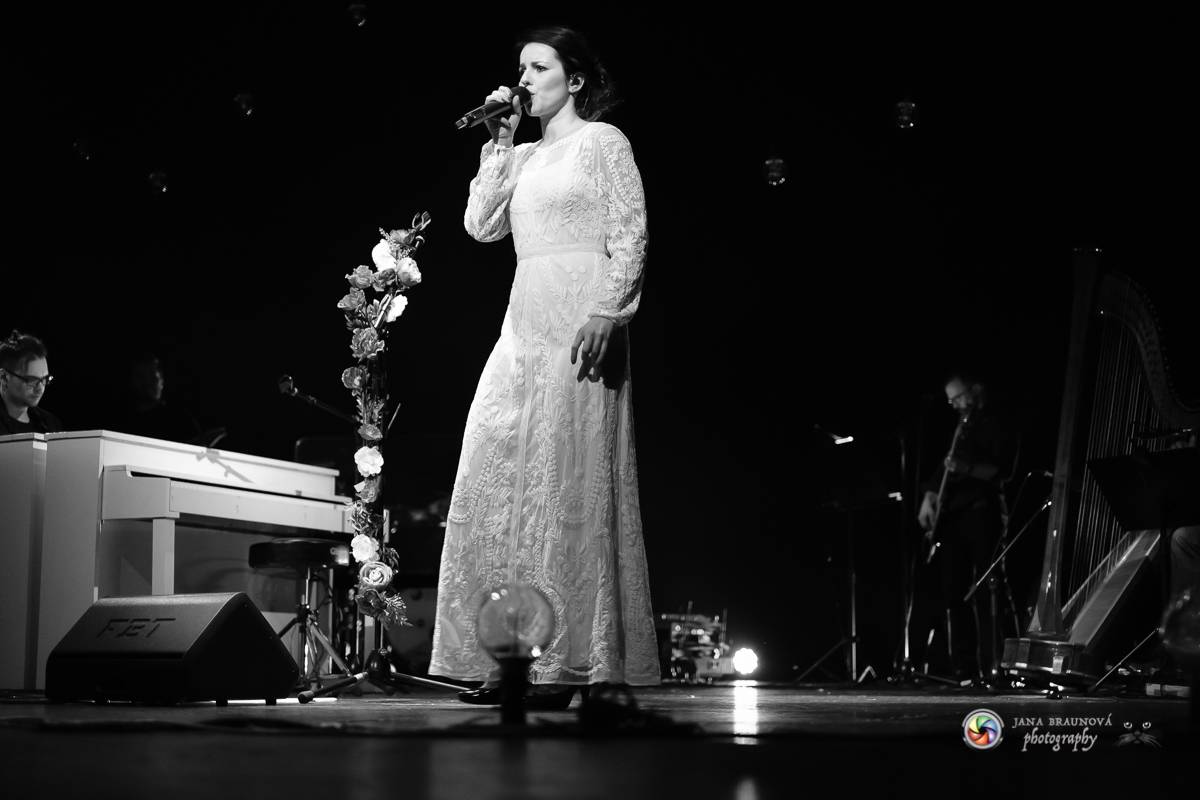 Katarína Knechtová zpívala pražské Hybernii: 