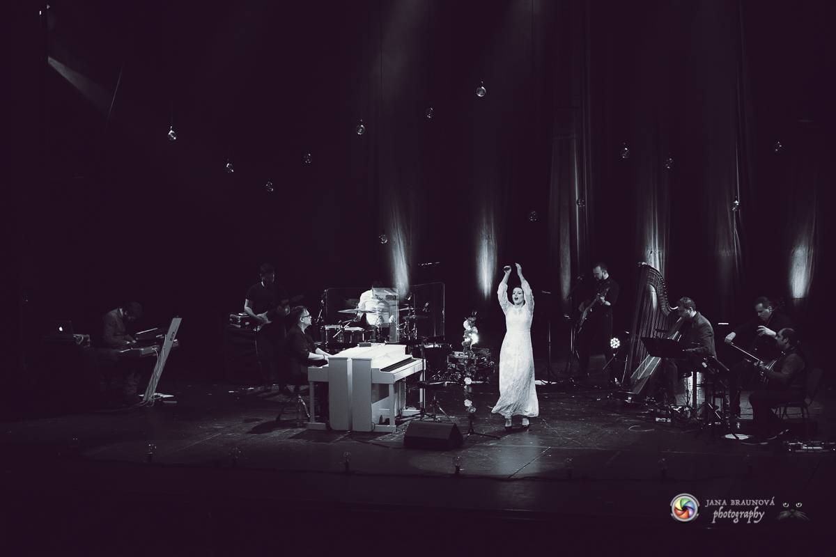 Katarína Knechtová zpívala pražské Hybernii: 