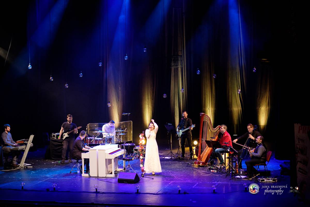 Katarína Knechtová zpívala pražské Hybernii: 