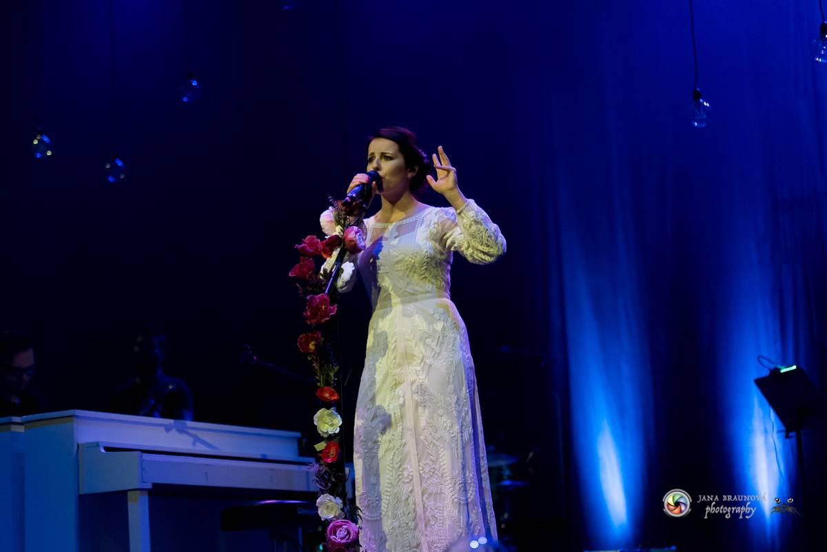 Katarína Knechtová zpívala pražské Hybernii: 