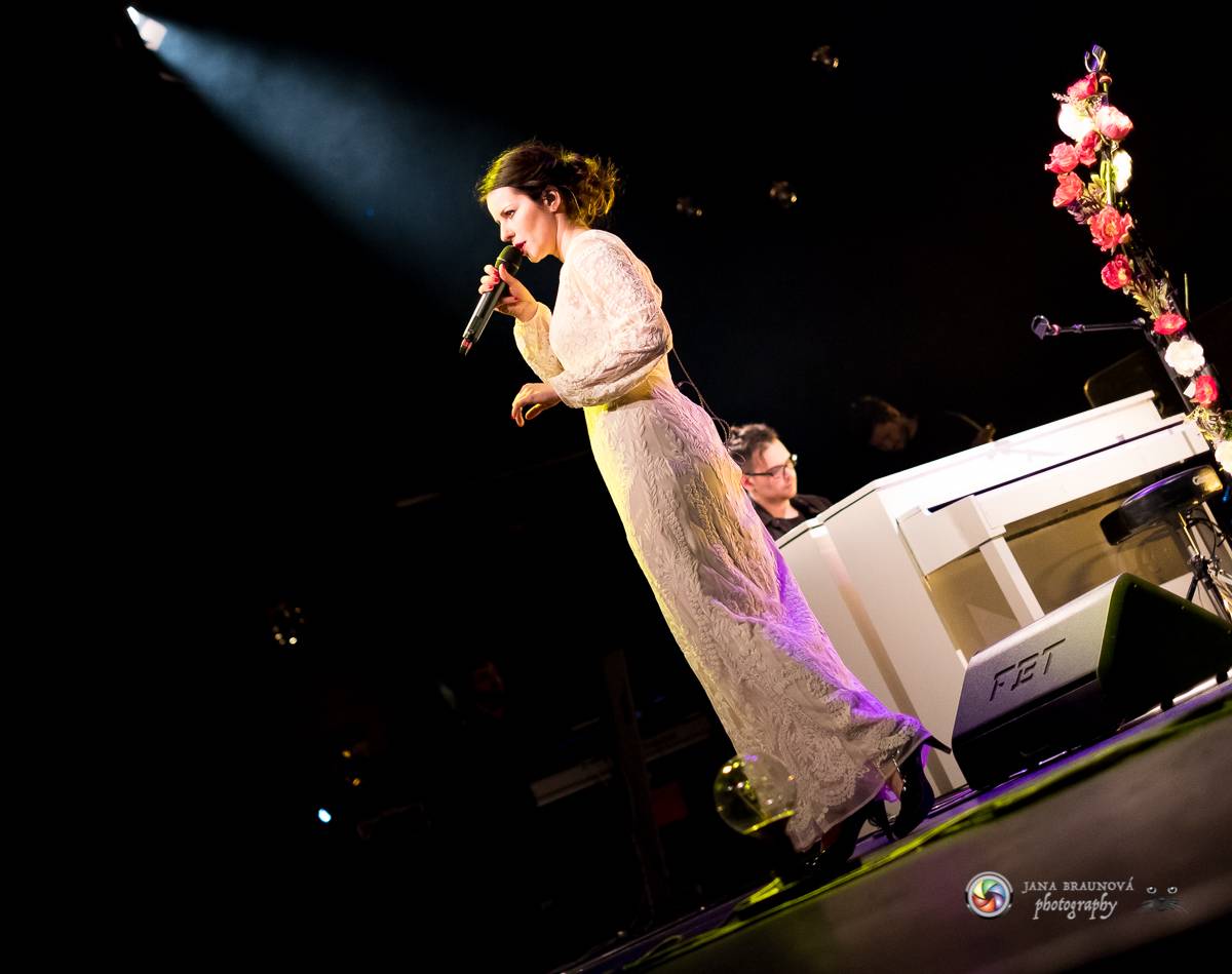 Katarína Knechtová zpívala pražské Hybernii: 