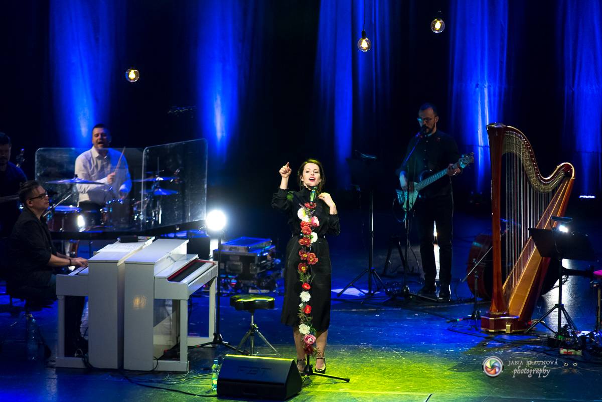 Katarína Knechtová zpívala pražské Hybernii: 