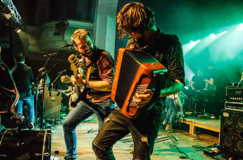 Jelen v Pekle: Plzeňané zpívali hity z alba Vlčí srdce