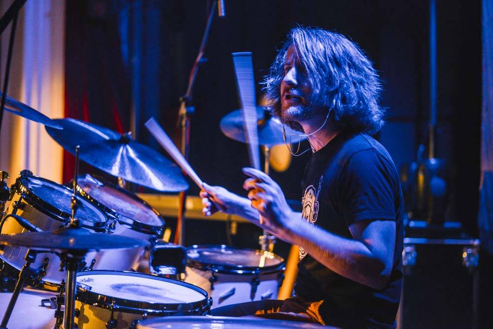 Jelen v Pekle: Plzeňané zpívali hity z alba Vlčí srdce