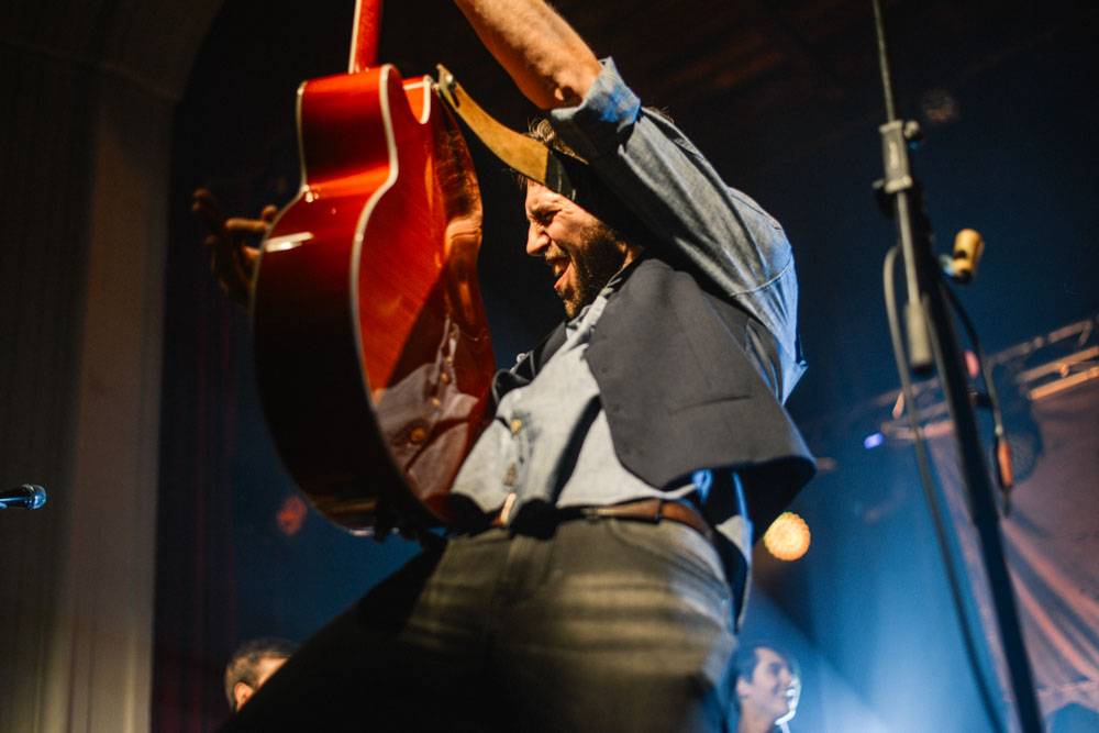 Jelen v Pekle: Plzeňané zpívali hity z alba Vlčí srdce