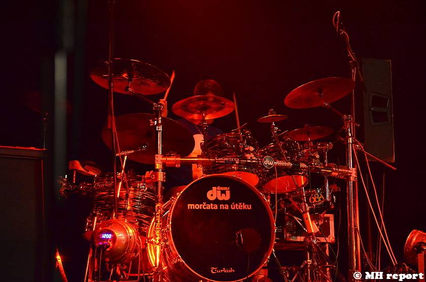 Komunál a Morčata na útěku rozjeli zábavu v plzeňské Šeříkovce na plné obrátky