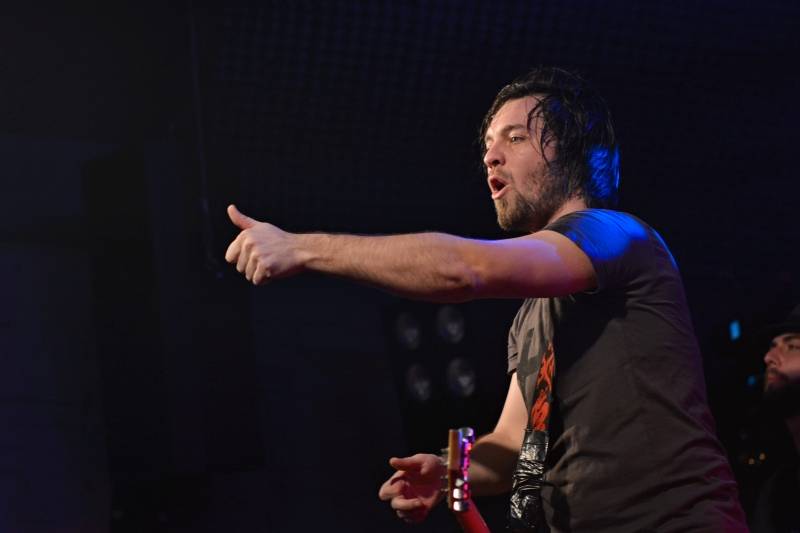 Správní chlapi Rybičky 48 a Imodium vyprodávají hudební kluby