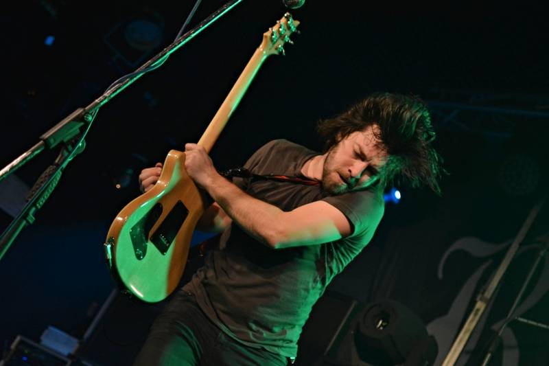 Správní chlapi Rybičky 48 a Imodium vyprodávají hudební kluby