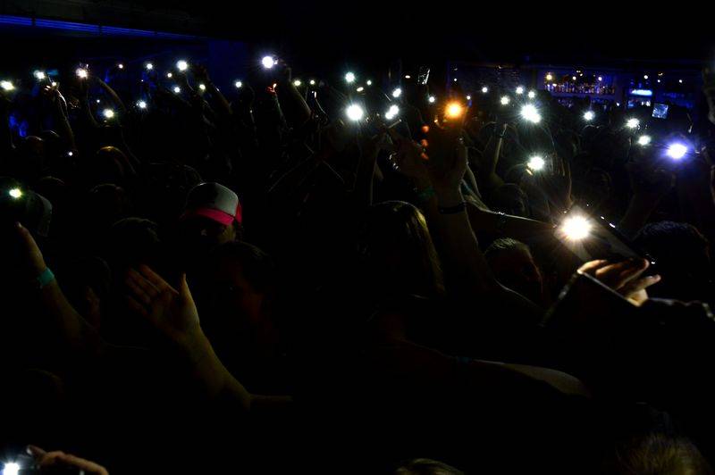 Správní chlapi Rybičky 48 a Imodium vyprodávají hudební kluby