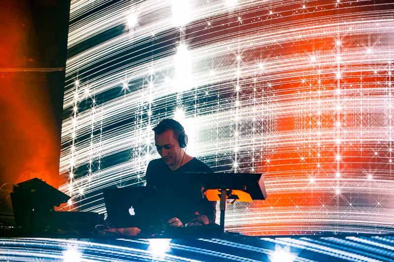 Paul Van Dyk je po úrazu zase ve formě, dokázal to v pražském SaSaZu