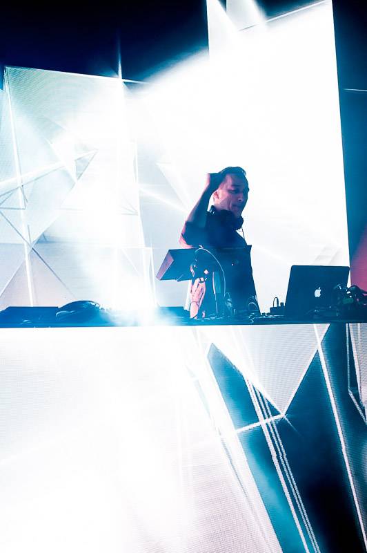 Paul Van Dyk je po úrazu zase ve formě, dokázal to v pražském SaSaZu