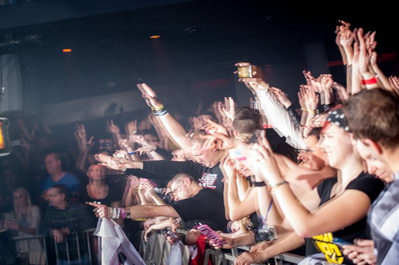 Paul Van Dyk je po úrazu zase ve formě, dokázal to v pražském SaSaZu