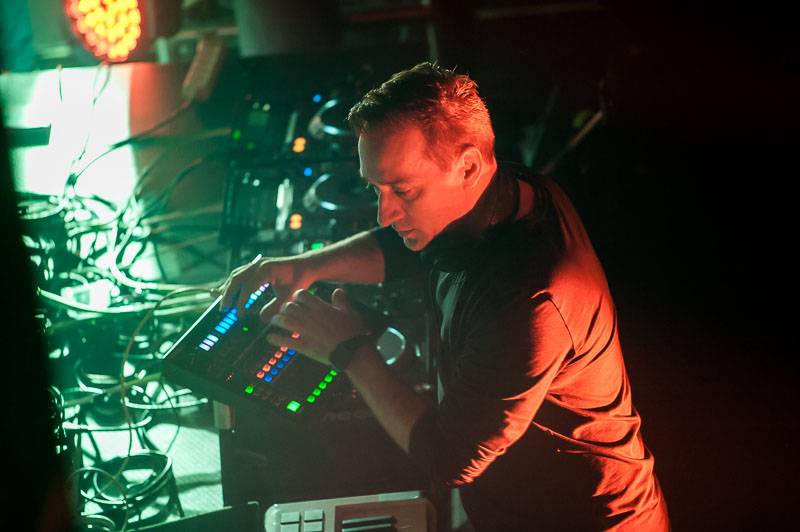 Paul Van Dyk je po úrazu zase ve formě, dokázal to v pražském SaSaZu