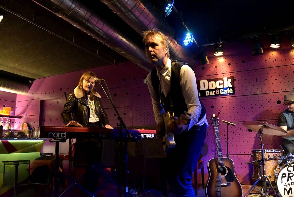 Chuck Prophet, známý z Green On Red i sólově, řádil v Jaz Docku