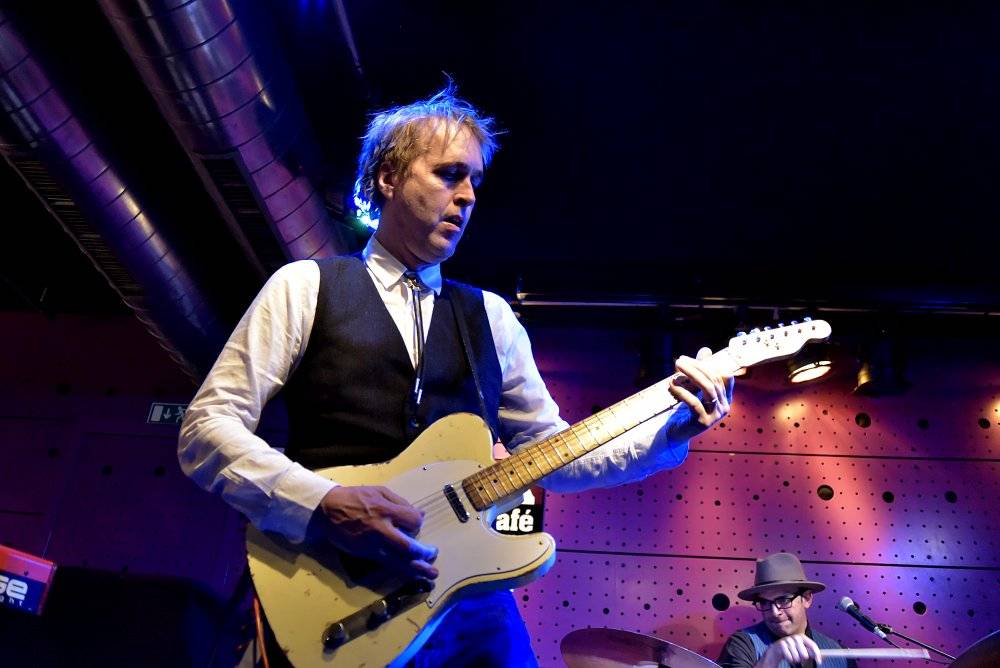 Chuck Prophet, známý z Green On Red i sólově, řádil v Jaz Docku