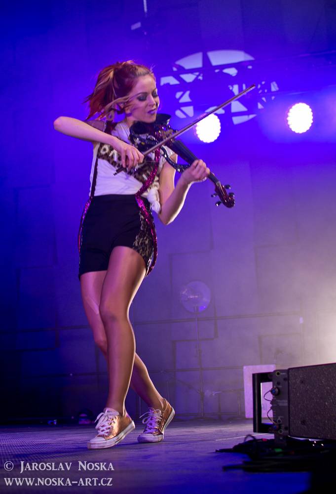 Lindsey Stirling v Praze: Skvělá show, dechberoucí muzika a nálož energie