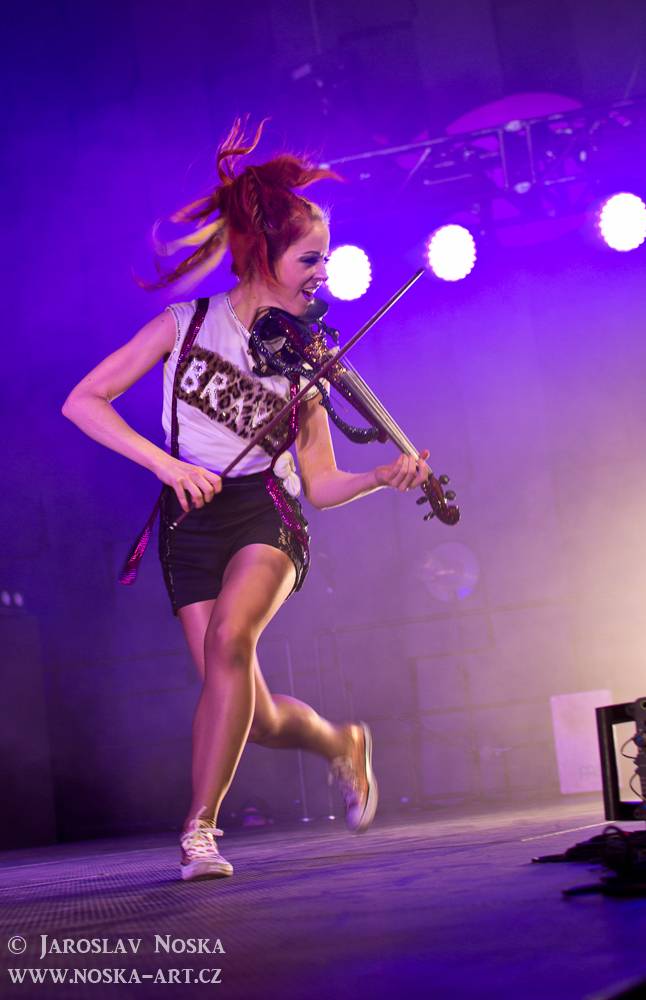 Lindsey Stirling v Praze: Skvělá show, dechberoucí muzika a nálož energie