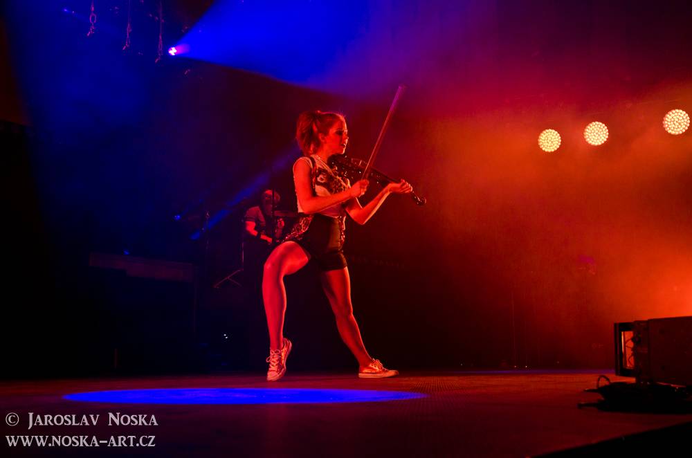 Lindsey Stirling v Praze: Skvělá show, dechberoucí muzika a nálož energie