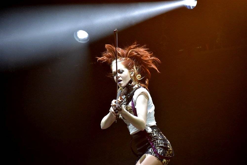 Lindsey Stirling, houslistka, skladatelka a tanečnice z Kalifornie, se vrátila do Prahy