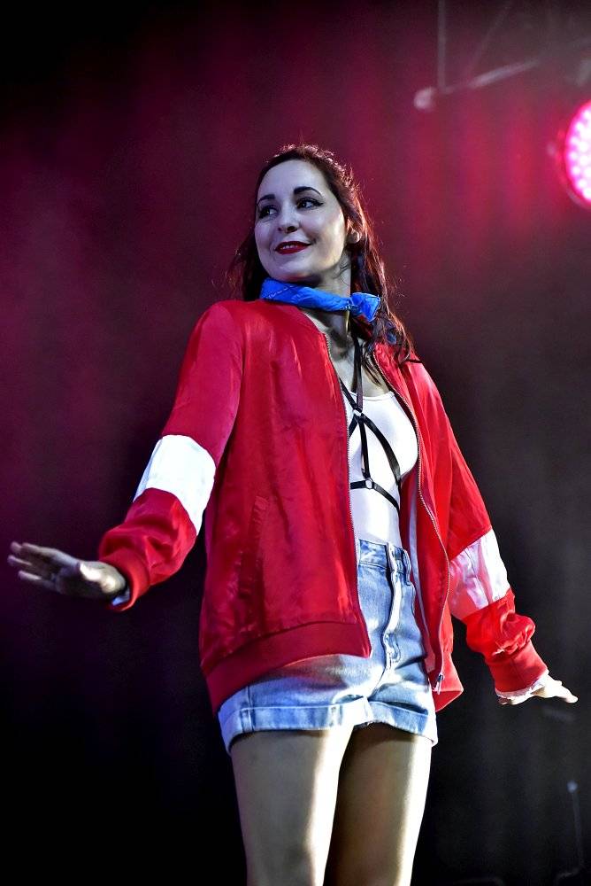 Lindsey Stirling, houslistka, skladatelka a tanečnice z Kalifornie, se vrátila do Prahy