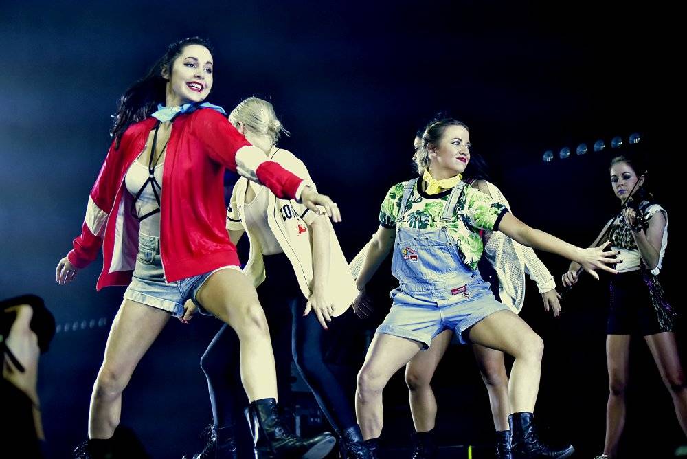 Lindsey Stirling, houslistka, skladatelka a tanečnice z Kalifornie, se vrátila do Prahy