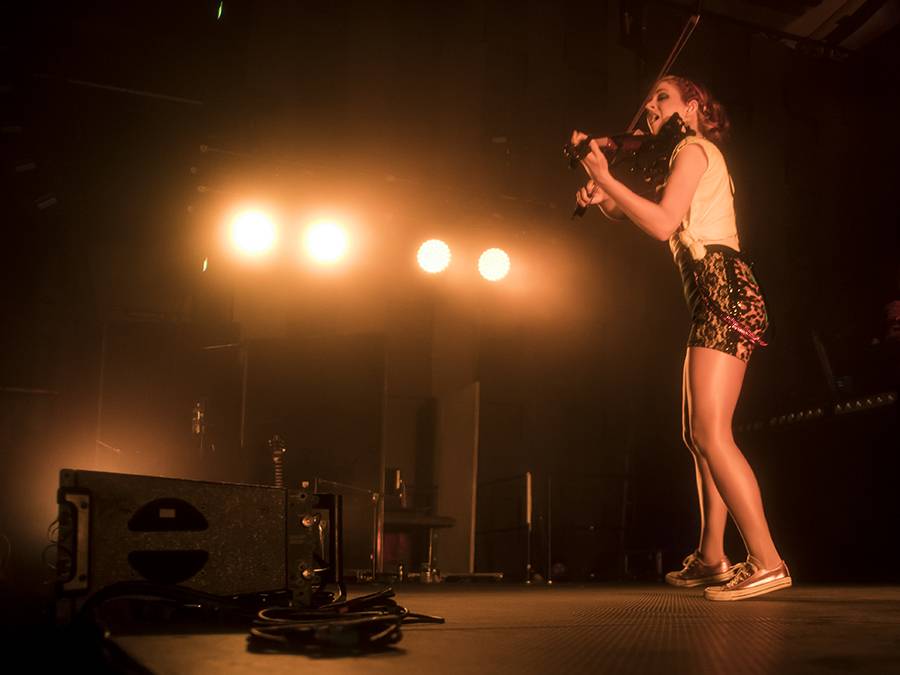 Druhý koncert tančící houslistky Lindsey Stirling byl dechberoucí