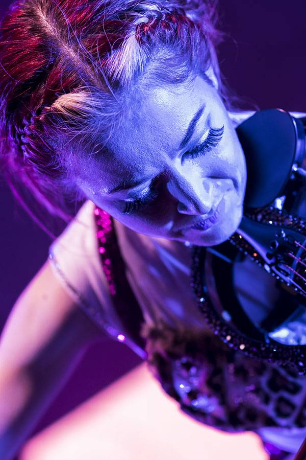 Druhý koncert tančící houslistky Lindsey Stirling byl dechberoucí