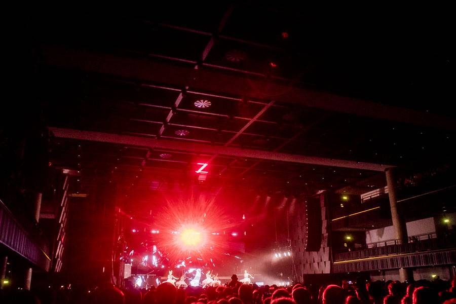 Druhý koncert tančící houslistky Lindsey Stirling byl dechberoucí