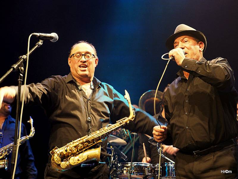 Fanfare Ciocărlia přenesli vyprodanou Akropoli do malé rumunské vesničky