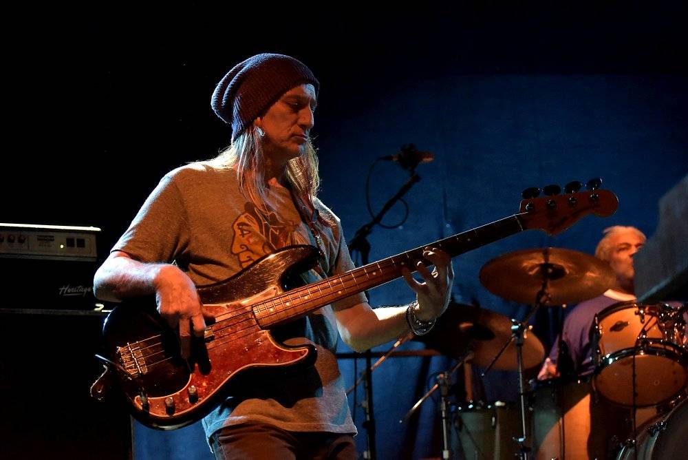 Britský bluesman John Mayall vyprodal pražskou Archu