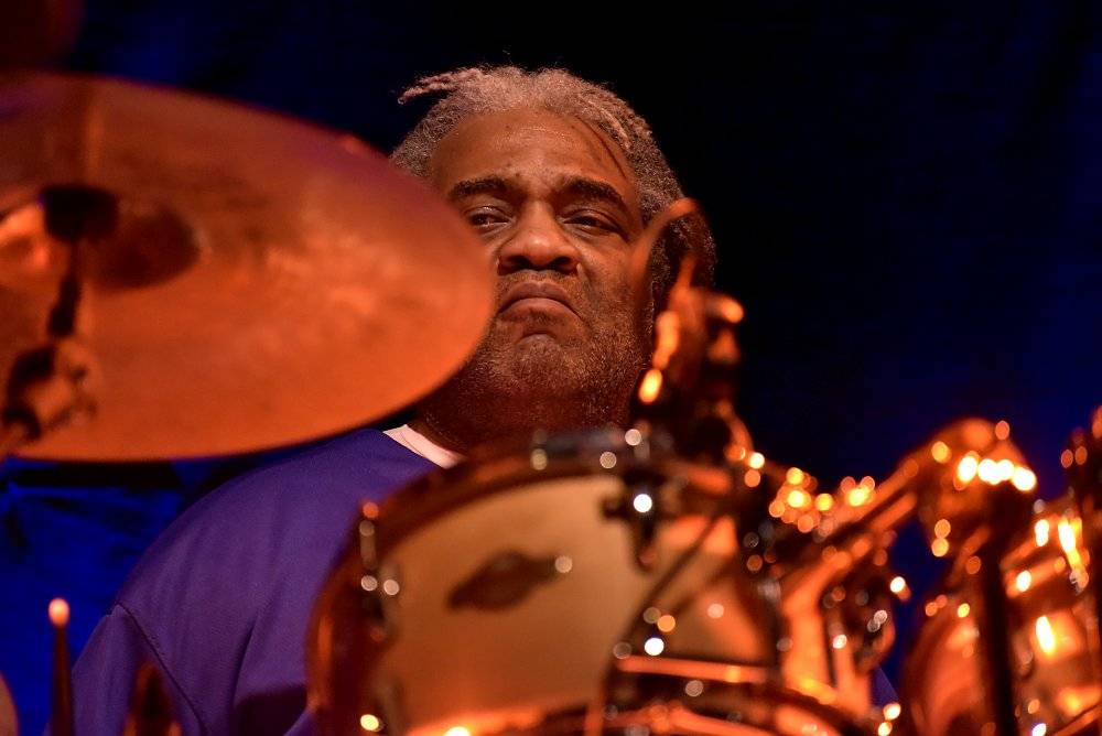 Britský bluesman John Mayall vyprodal pražskou Archu