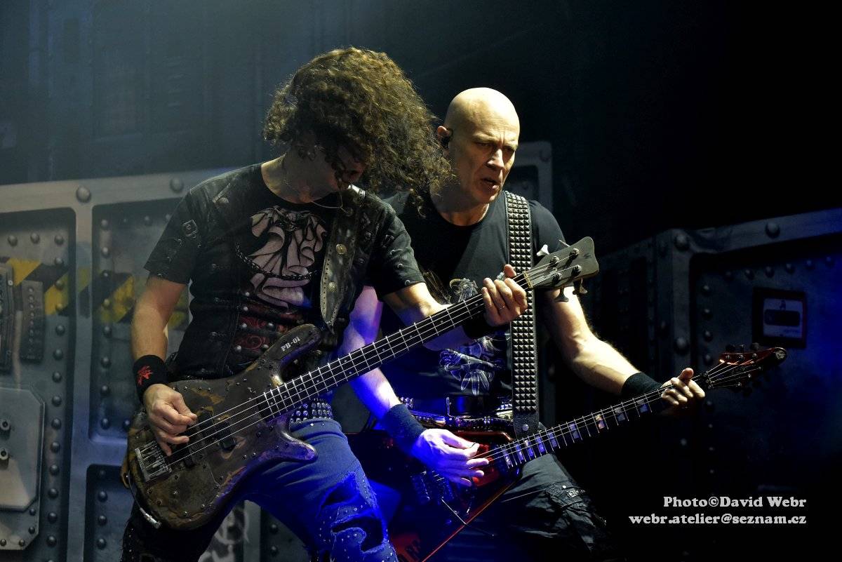 Sabaton v doprovodu Accept málem zbourali sparťanskou Tipsport arénu