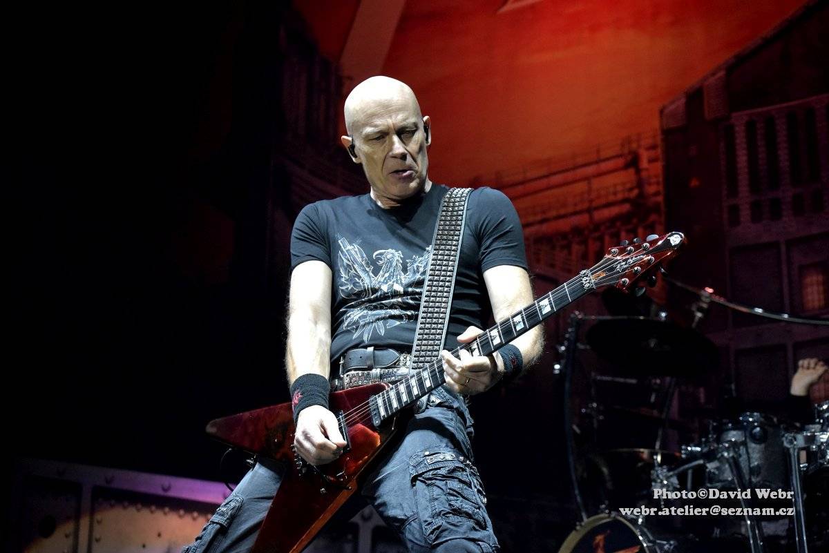 Sabaton v doprovodu Accept málem zbourali sparťanskou Tipsport arénu