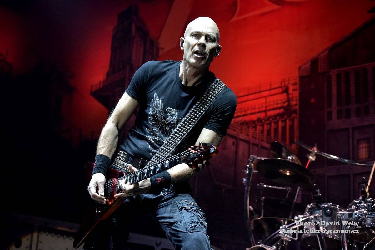 Sabaton v doprovodu Accept málem zbourali sparťanskou Tipsport arénu