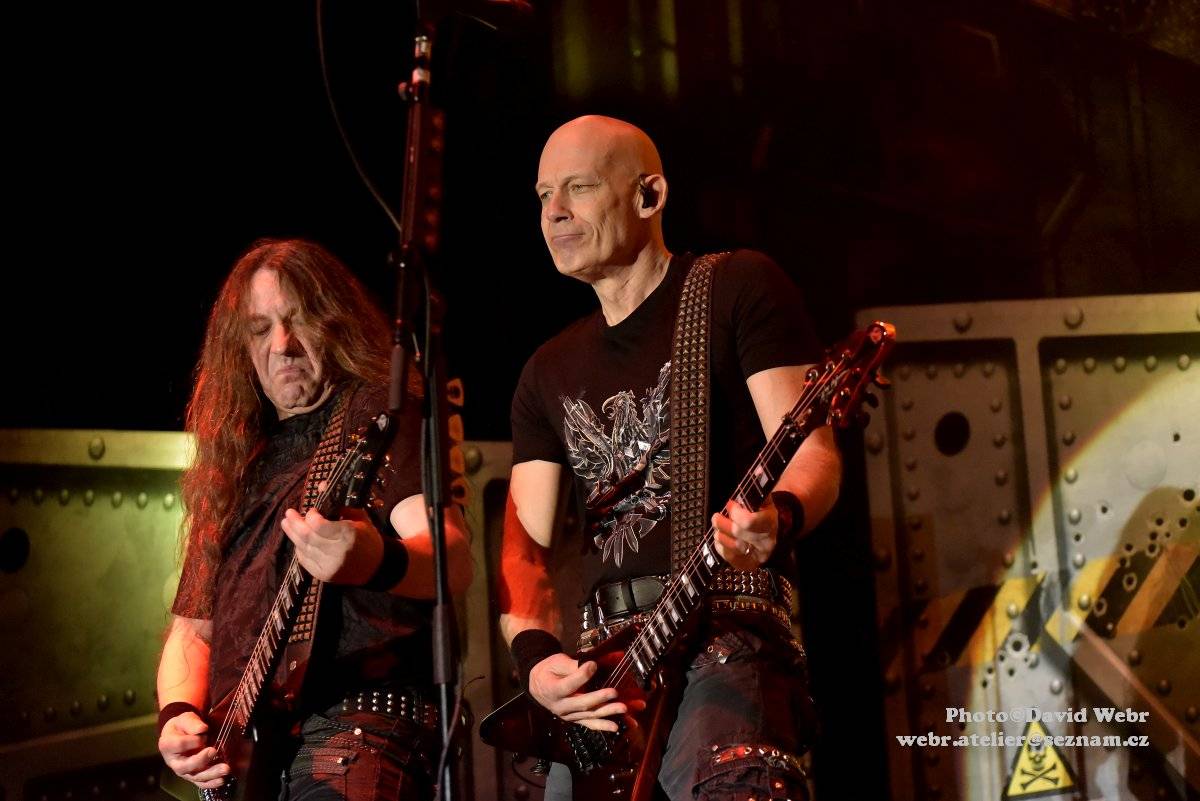 Sabaton v doprovodu Accept málem zbourali sparťanskou Tipsport arénu