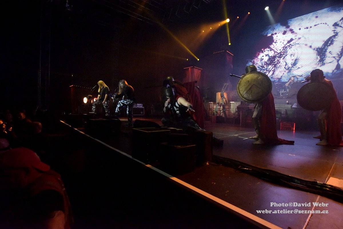 Sabaton v doprovodu Accept málem zbourali sparťanskou Tipsport arénu