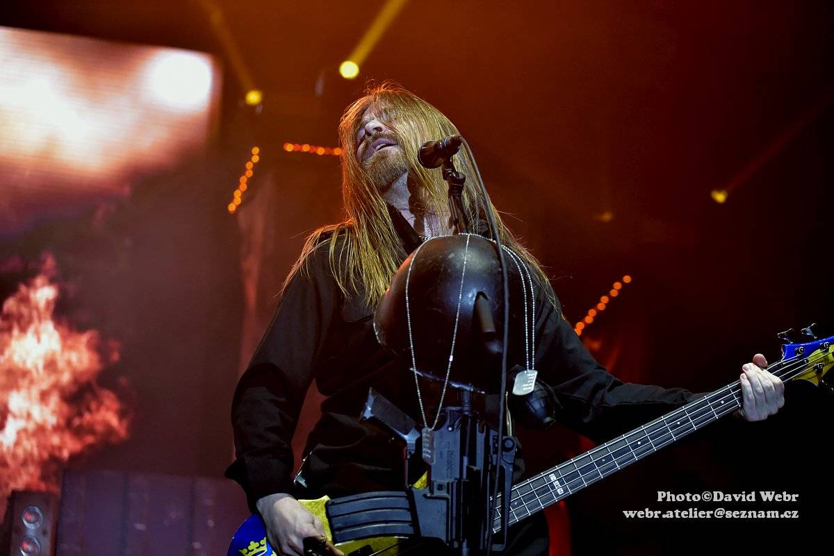 Sabaton v doprovodu Accept málem zbourali sparťanskou Tipsport arénu