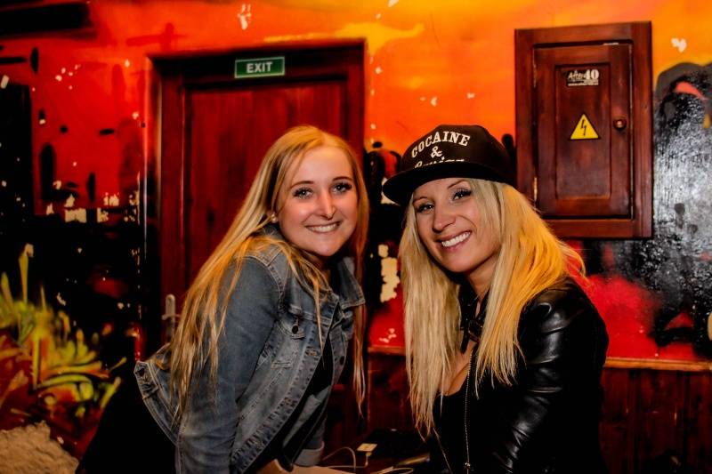 Wohnout zahráli ve Stříbrné Skalici unplugged, vystoupili také Dirty Blondes