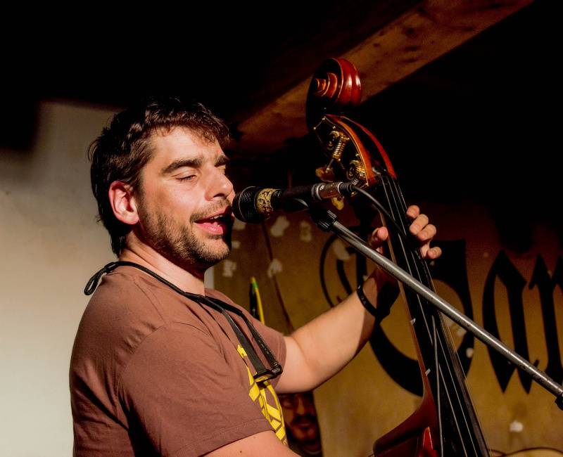 Wohnout zahráli ve Stříbrné Skalici unplugged, vystoupili také Dirty Blondes