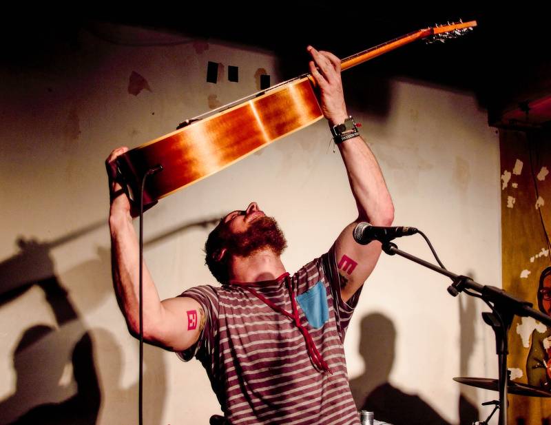 Wohnout zahráli ve Stříbrné Skalici unplugged, vystoupili také Dirty Blondes