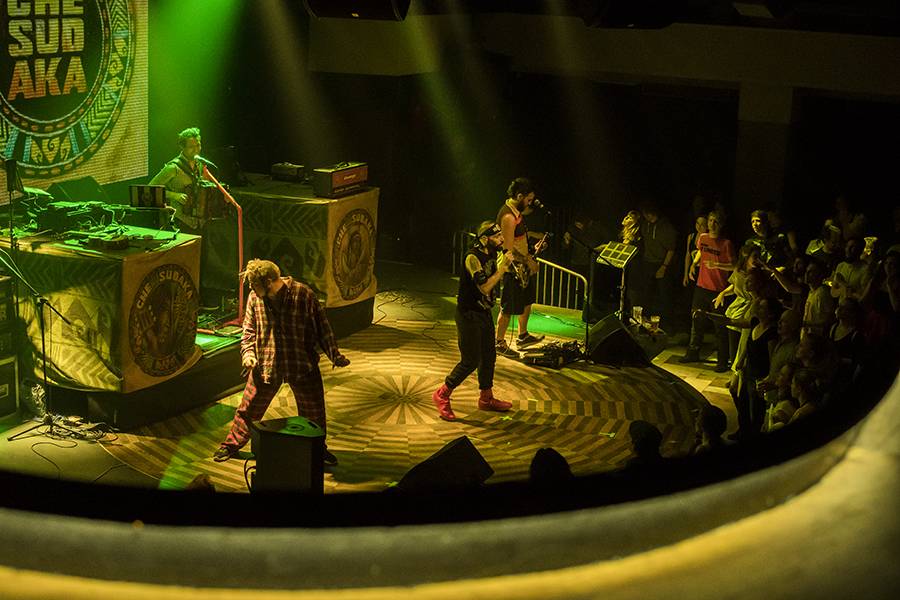 Barcelonská partička Che Sudaka roztancovala pražský Lucerna Music Bar