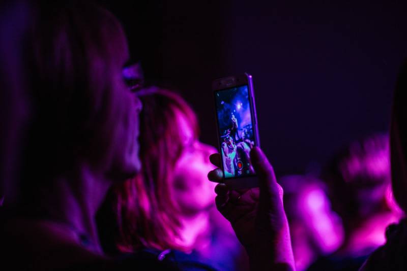 Tom Chaplin, hlas Keane, představil v Roxy své sólové album