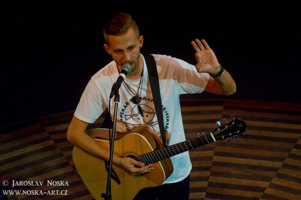 Pekař a Jakub Děkan v obklopení hostů: Malý Velký Tour dorazilo do Prahy