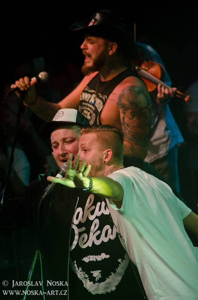 Pekař a Jakub Děkan v obklopení hostů: Malý Velký Tour dorazilo do Prahy