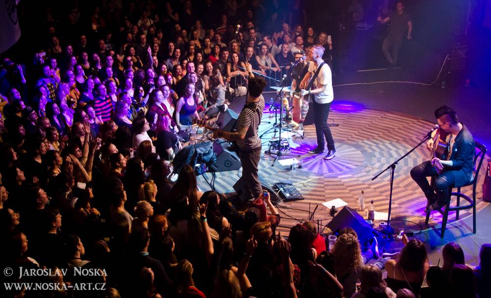 Pekař a Jakub Děkan v obklopení hostů: Malý Velký Tour dorazilo do Prahy