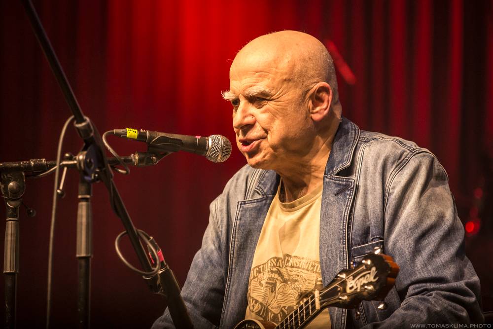 Hudební ceny Žebřík moderovali Jakub Kohák a Iva Pazderková, sošky sbírali Tomáš Klus, Ewa Farna a další