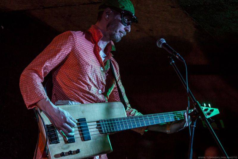 Chiki Liki Tu-A vyučovali v Café V lese matematiku: 3x4=13!