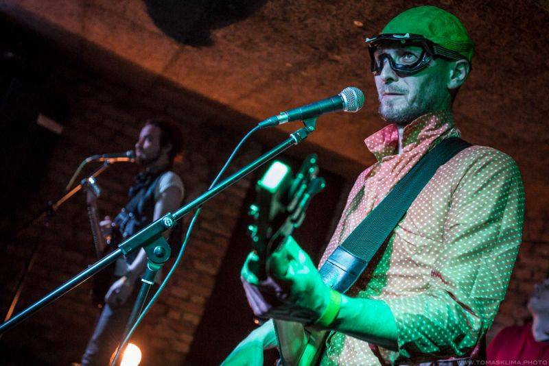 Chiki Liki Tu-A vyučovali v Café V lese matematiku: 3x4=13!