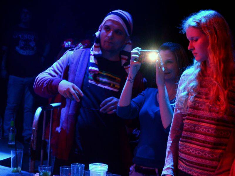 Úspěšné turné Ovoce a UDG vyprodalo Lucerna Music Bar, zazpívat si přišel i Xindl X