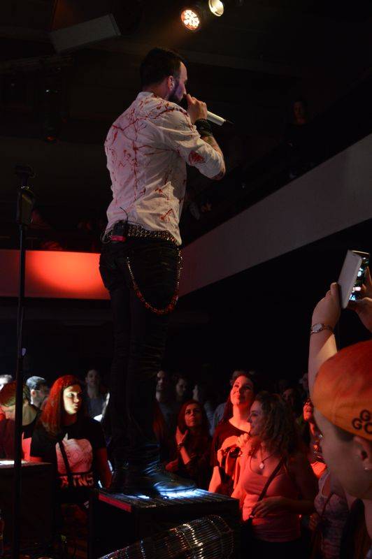 Úspěšné turné Ovoce a UDG vyprodalo Lucerna Music Bar, zazpívat si přišel i Xindl X